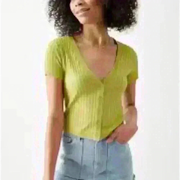 Kendall & Kylie Slinky Cardigan Tshirt - Picture 1 of 6